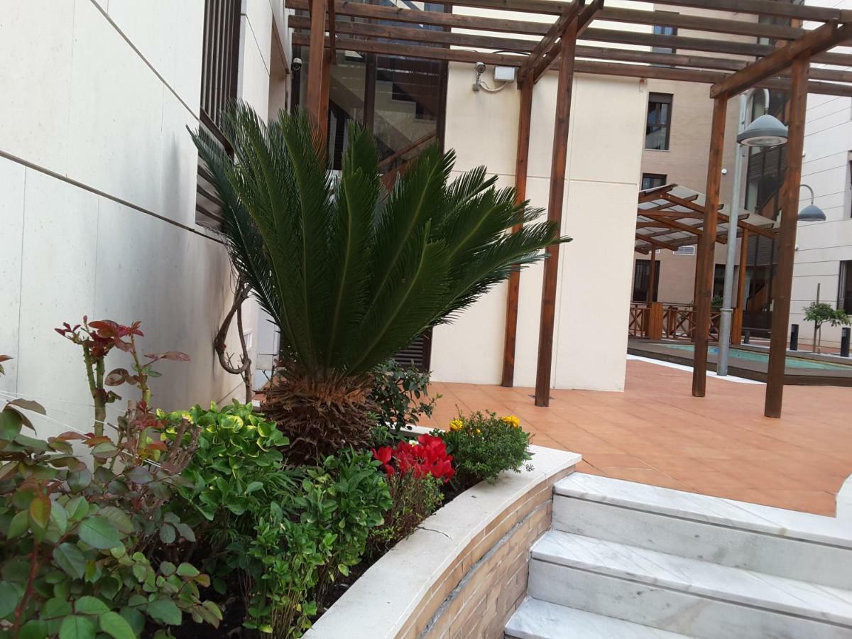 Apartamento Berenguela Cordova Esterno foto